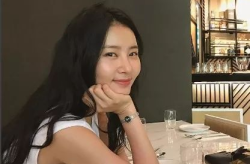 黄宣绮私密照,揭秘明星私生活背后的真相